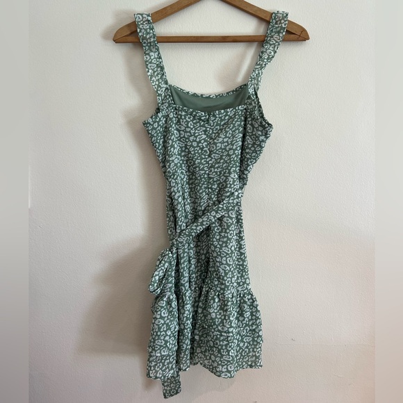NWT Altar’d State Anaya Dress, Size XS, Sage Green - Picture 2 of 7